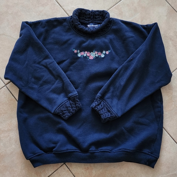 Flower Sweater - Picture 1 of 4